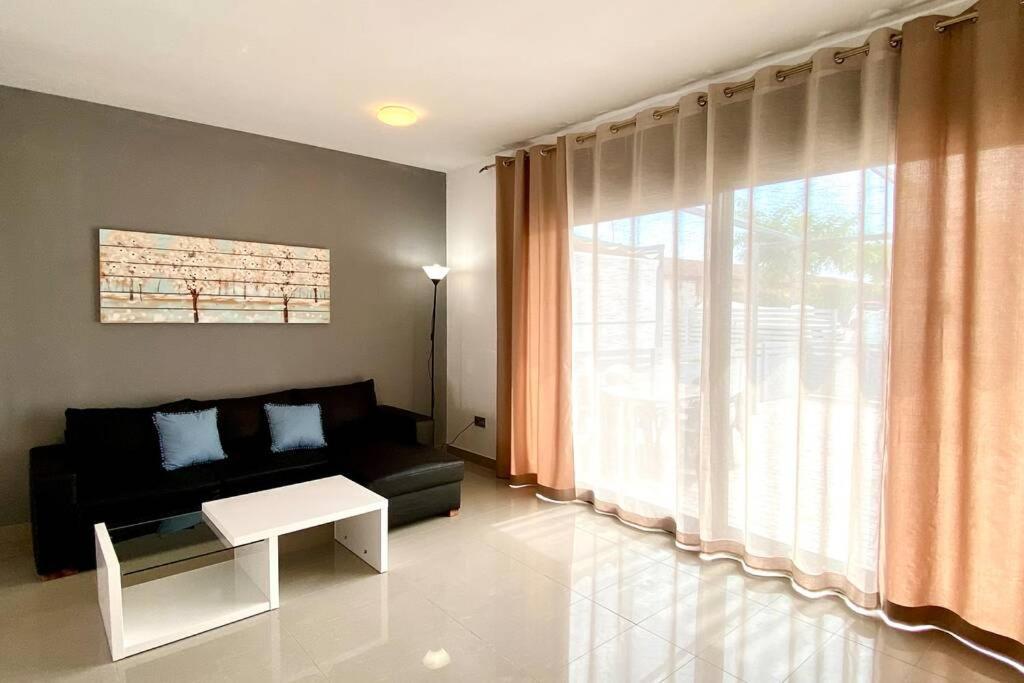 Chalet Moderno Con Piscina En Mont - Roige Bahia Dış mekan fotoğraf